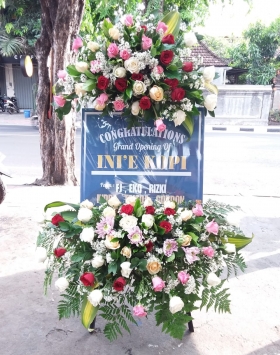 STANDING BANNER