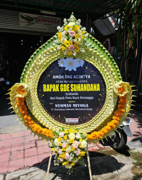 STANDING ANYAMAN JANUR